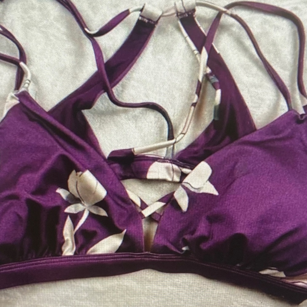 Athleta Purple Floral Strappy Bikini Top